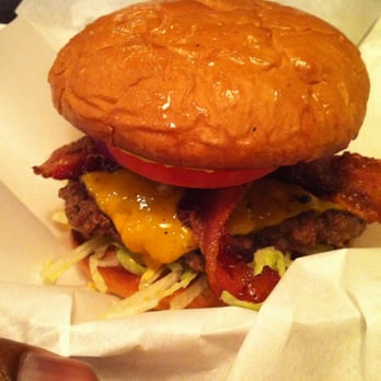 Maple and Motor - Bacon Cheeseburger anyone? - Burgers Near Me - Dallas, Texas Maple and Motor - Bacon Cheeseburger anyone? - Burgers Near Me - Dallas, Texas