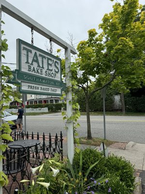 Tate's Bake Shop by null