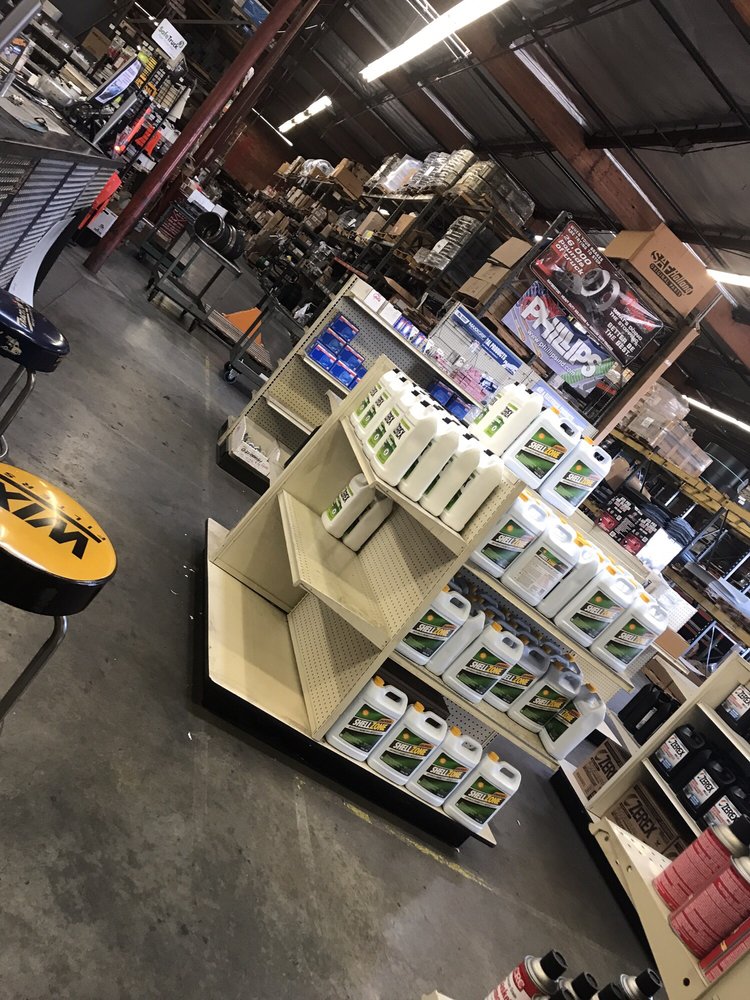 TRACTION HEAVY DUTY PARTS Updated October 2025 3027 E Las Hermanas