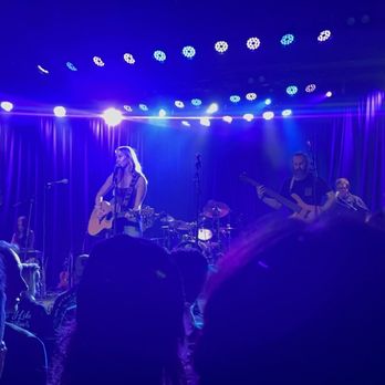 The Roxy Theatre - Nikki Glaser doing a Taylor Swift song - Music Venues Near Me - West Hollywood, California The Roxy Theatre - Nikki Glaser doing a Taylor Swift song - Music Venues Near Me - West Hollywood, California