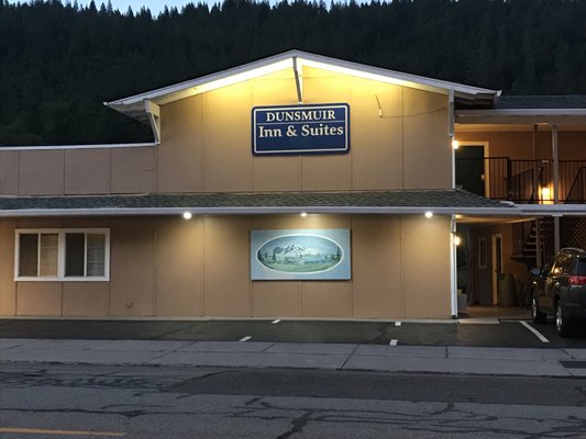 Dunsmuir Inn & Suites by null