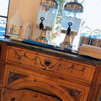 Cafe FeelLove - Water with lemon - Coffee & Tea Near Me - St. George, Utah