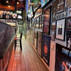 Bobby G's Chicago Eatery & Sports Bar