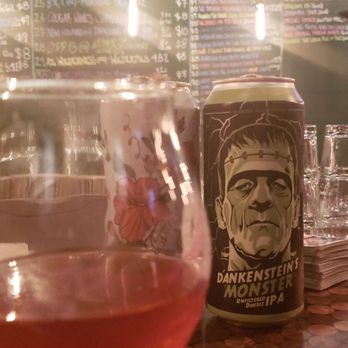 The Whining Pig - Gilbert - Beer, beer and more beer - Wine Bars Near Me - Gilbert, Arizona