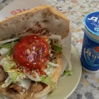 Helin Döner - Großer Döner mit Ayran - Kebab Near Me - Lindau, BY