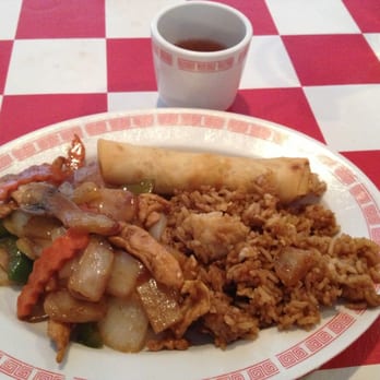 Peking Restaurant - Sunday buffet with spring roll, fried rice, and chicken with veggies. - Chinese Near Me - Ashland, Ohio