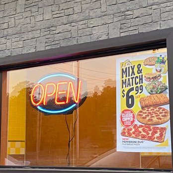 Hungry Howie's Pizza - Pizza Near Me - Bridgeport, Michigan Hungry Howie's Pizza - Pizza Near Me - Bridgeport, Michigan