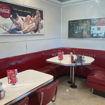 Ruby's Diner - Diners Near Me - Laguna Beach, California Ruby's Diner - Diners Near Me - Laguna Beach, California