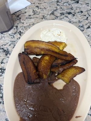 Mis Raices Salvadorean Restaurant by null