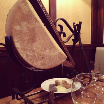 La Cloche à Fromage - The incredible Raclette! Yes, it melts cheese on your plate! - Fondue Near Me - Strasbourg, 67 La Cloche à Fromage - The incredible Raclette! Yes, it melts cheese on your plate! - Fondue Near Me - Strasbourg, 67
