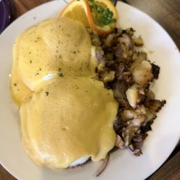 Salmon Benedict