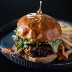 Harry's at Hofheimer - Burger and Frites