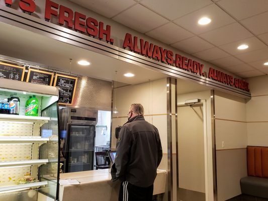 GUS’S CARRYOUT - Updated December 2024 - 24 Photos & 56 Reviews - 210 W