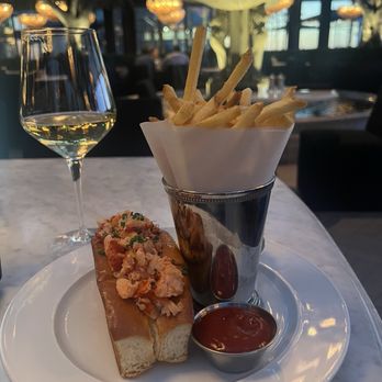 RH Rooftop Restaurant at RH Dallas - Glass of Chardonnay & lobster roll with fries - American Near Me - Dallas, Texas RH Rooftop Restaurant at RH Dallas - Glass of Chardonnay & lobster roll with fries - American Near Me - Dallas, Texas