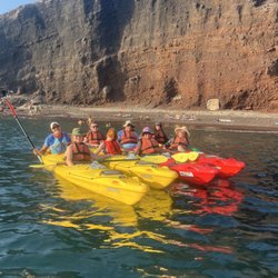 Cohica Travel - Family fun in Santorini