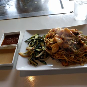 Tokio Table - Shrimp & Scallop Yakisoba - Sushi Bars Near Me - Portland, Oregon