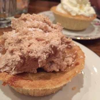 Gilded Unicorn - Mini Sugar Pie, strange sugary, a little ginger-bready...highly recommended. - Cocktail Bars Near Me - Spokane, Washington