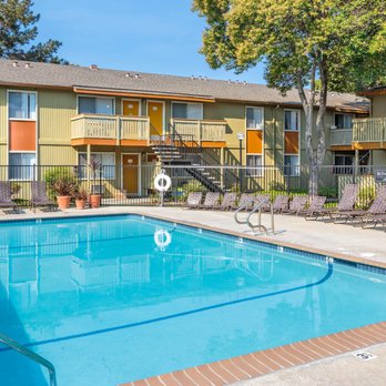 Parkside Apartments - Swimming Pool - Apartments Near Me - Union City, California Parkside Apartments - Swimming Pool - Apartments Near Me - Union City, California
