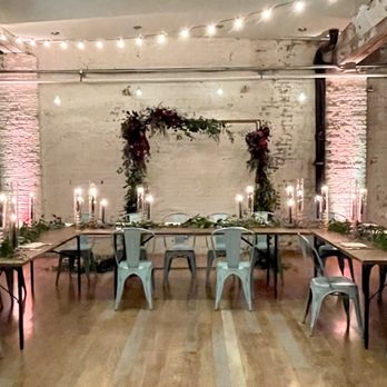 Ella E Modern Vintage - The Joinery, Chicago - Floral Designers Near Me