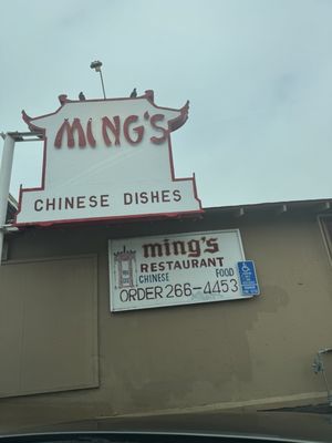 Ming's Restaurant by null