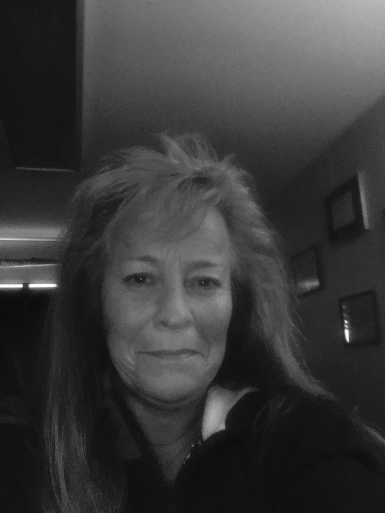 Robin Boyajian - grief counselor in Warwick, RI