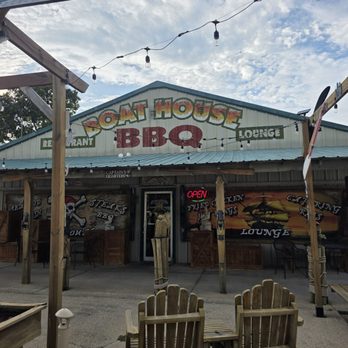 Boat House - Exterior - Barbeque Near Me - Stockton, Missouri Boat House - Exterior - Barbeque Near Me - Stockton, Missouri