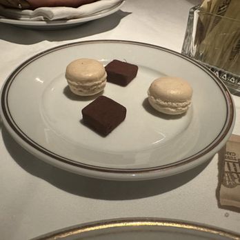 Le Coucou - Complementary dessert chocolates and Macaroons - French Near Me - New York, New York Le Coucou - Complementary dessert chocolates and Macaroons - French Near Me - New York, New York
