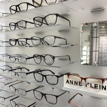 Lisa A Hopkins, OD - Optometrists Near Me - Long Beach, California