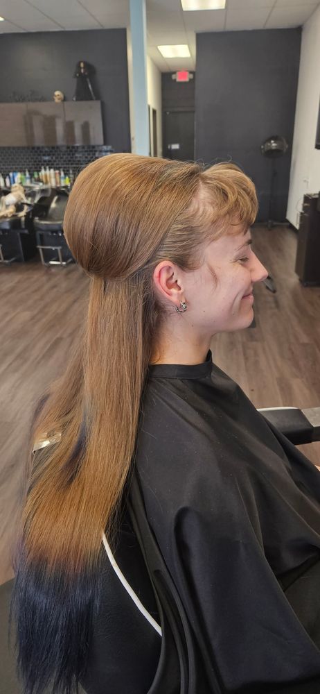 Hair Symphony by Amanda Logo