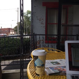 Outdoor seating at Country Morning Coffee.