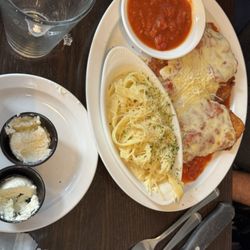 Lucky's Steakhouse