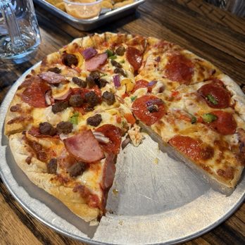 Ponderosa Eats - American Near Me - Orderville, Utah