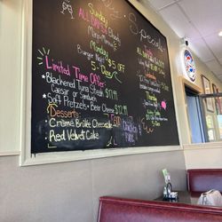 Arena's - Menu Board