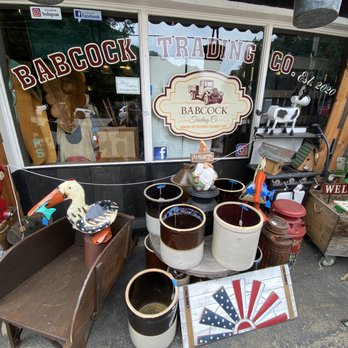 Babcock Trading - Merchandise near entrance - Antiques Near Me - Pittsburgh, Pennsylvania Babcock Trading - Merchandise near entrance - Antiques Near Me - Pittsburgh, Pennsylvania