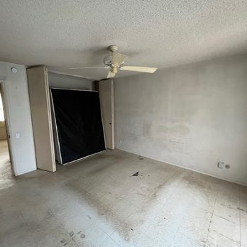 Wall and Ceiling Pros - Before wall demo and texture - General Contractors Near Me Wall and Ceiling Pros - Before wall demo and texture - General Contractors Near Me