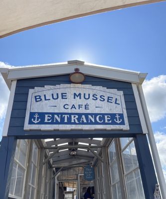 Blue Mussel Cafe by null
