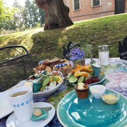 Cafe und Creperie Provence