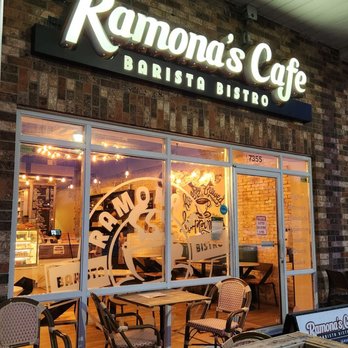 Ramonas Cafe - Has a patio - Cafes Near Me - Thornhill, Ontario