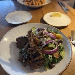 Lamb Chops - very good! Lamb Chops - very good!