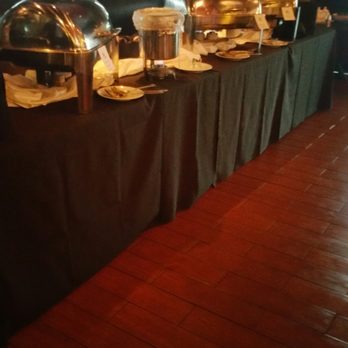 Marlow's Tavern - Chow set up - New American Near Me - Kennesaw, Georgia Marlow's Tavern - Chow set up - New American Near Me - Kennesaw, Georgia