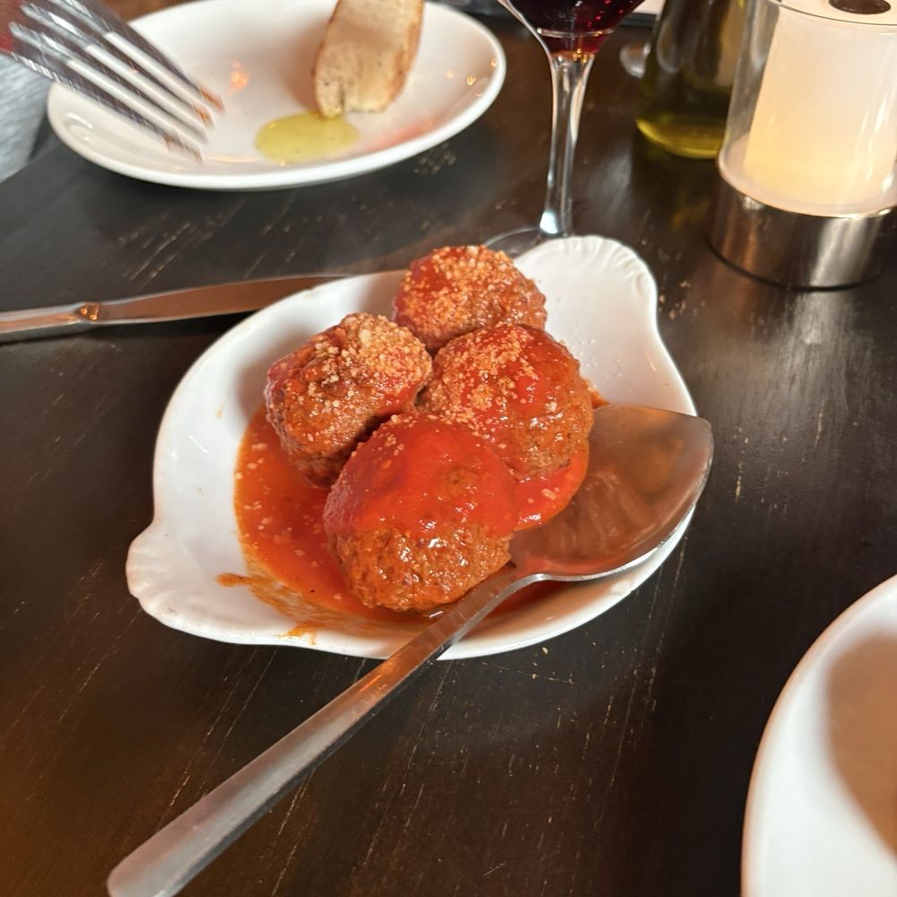Frankie's Restaurant - Meatballs - Italian Near Me - Bronx, New York Frankie's Restaurant - Meatballs - Italian Near Me - Bronx, New York