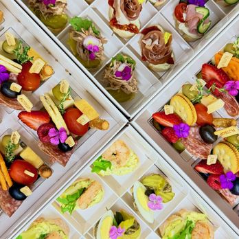Hot Up - Caterers Near Me - Miami Gardens, Florida Hot Up - Caterers Near Me - Miami Gardens, Florida