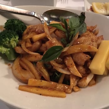 Rangoon Ruby - Mango fish - Asian Fusion Near Me - Palo Alto, California