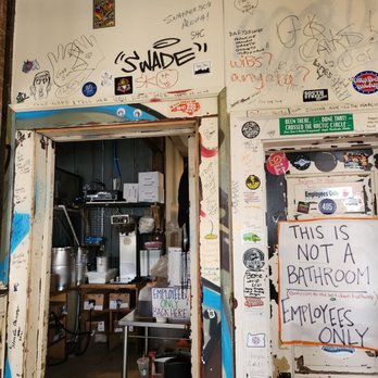 12 Bones Smokehouse RIVER - Barbeque Near Me - Asheville, North Carolina