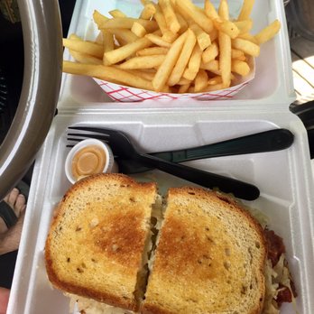 Fast Eddy's - I got the Reuben with hot mustard - Burgers Near Me - Walla Walla, Washington