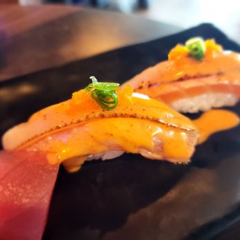 Kan Sushi - Maguro and salmon with cheese - Sushi Bars Near Me - Honolulu, Hawaii Kan Sushi - Maguro and salmon with cheese - Sushi Bars Near Me - Honolulu, Hawaii