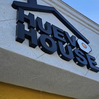 Huevo House - Diner sign - Breakfast & Brunch Near Me - Bakersfield, California Huevo House - Diner sign - Breakfast & Brunch Near Me - Bakersfield, California