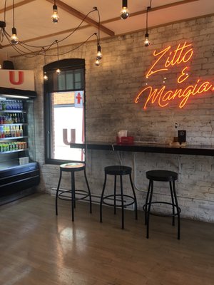 Ugo Pizzeria by null