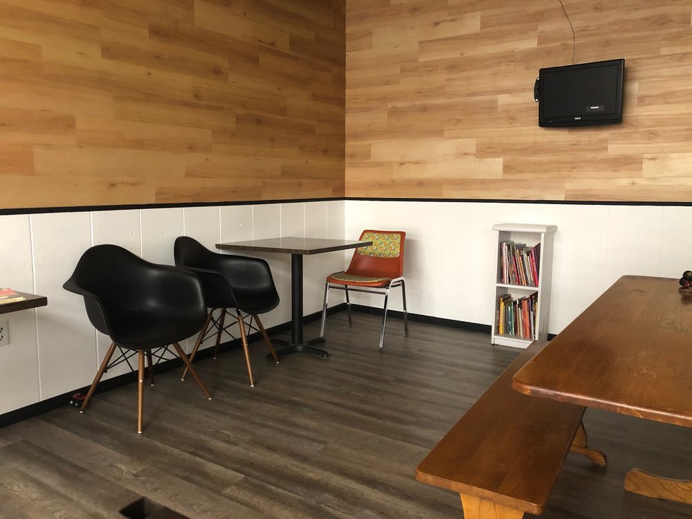 THE WASH HOUSE COIN LAUNDRY Updated October 2024 14 Photos 852 US