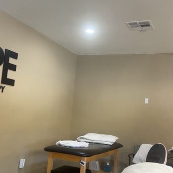 Hope Physical Therapy - Physical Therapy Near Me - Fountain Valley, California